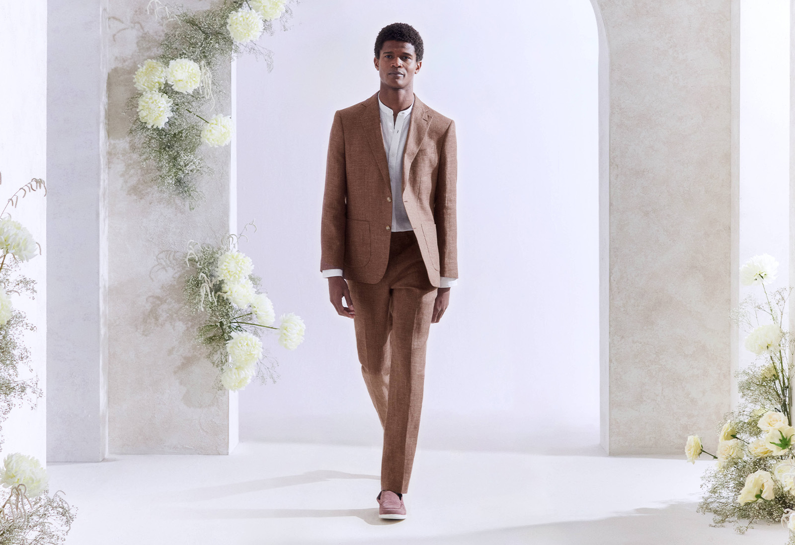 Moss - tailored fit rust linen suit