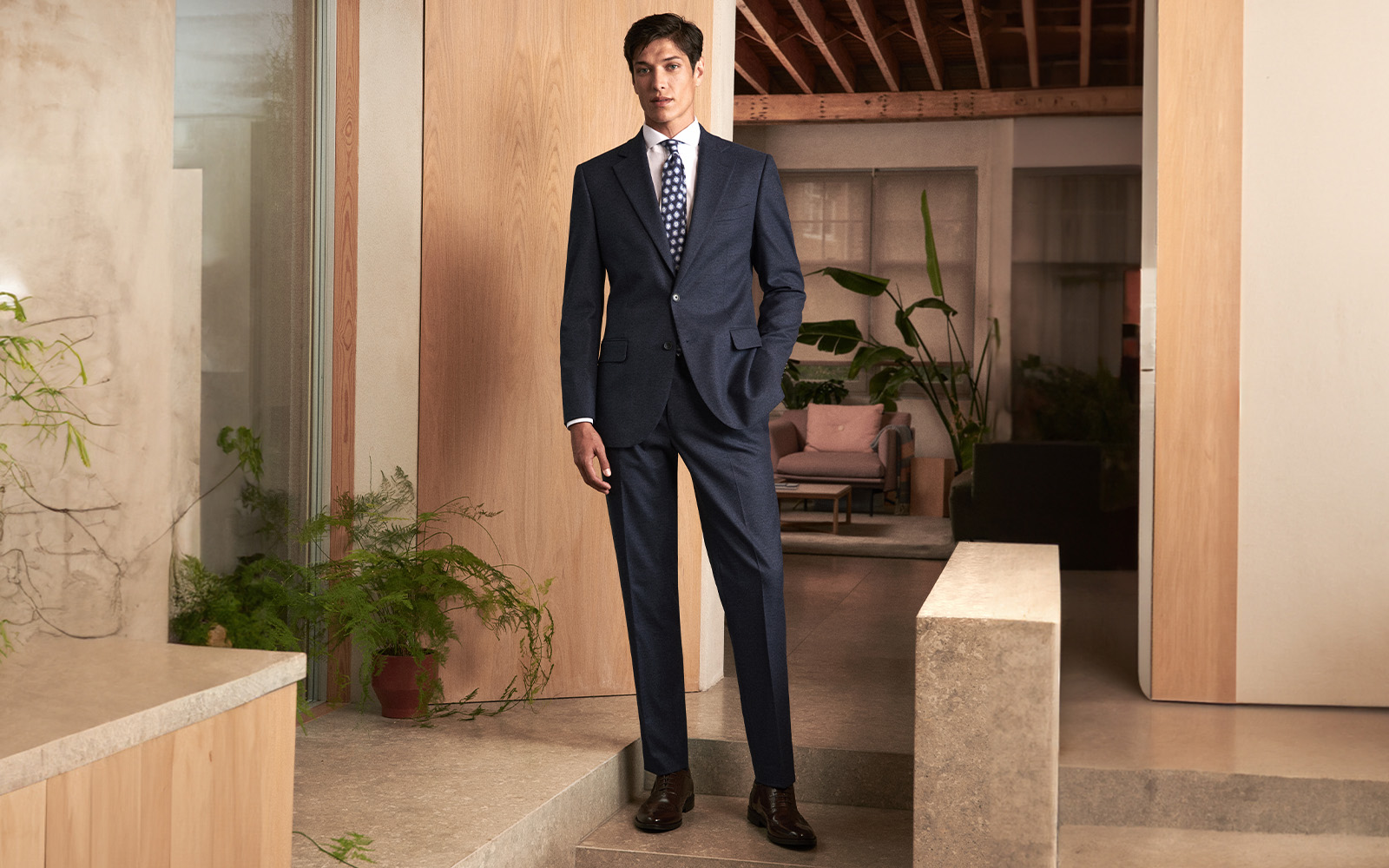 Moss - tailored fit navy performance suit